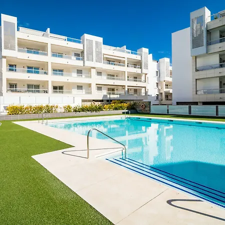 Lab-modern 3 Bedroom Near Apartment Marbella